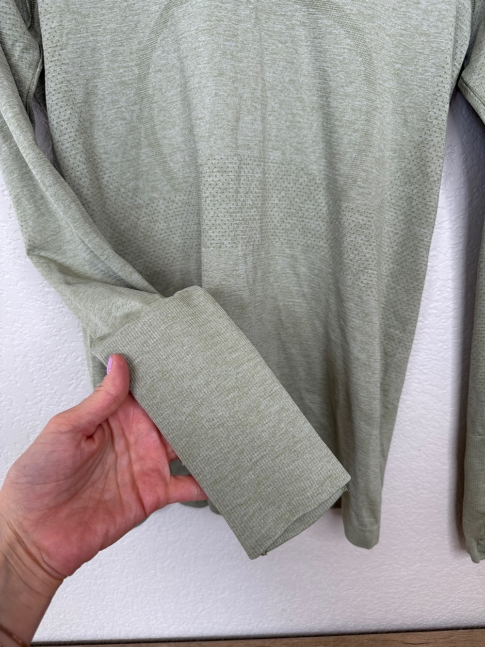 Lululemon Swiftly Tech Long Sleeve Top Light Green size 8 Womens - Picture 6 of 11